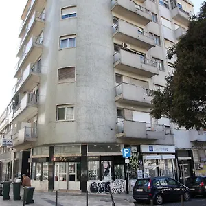 2* Guest house Lisbon Suite Home
